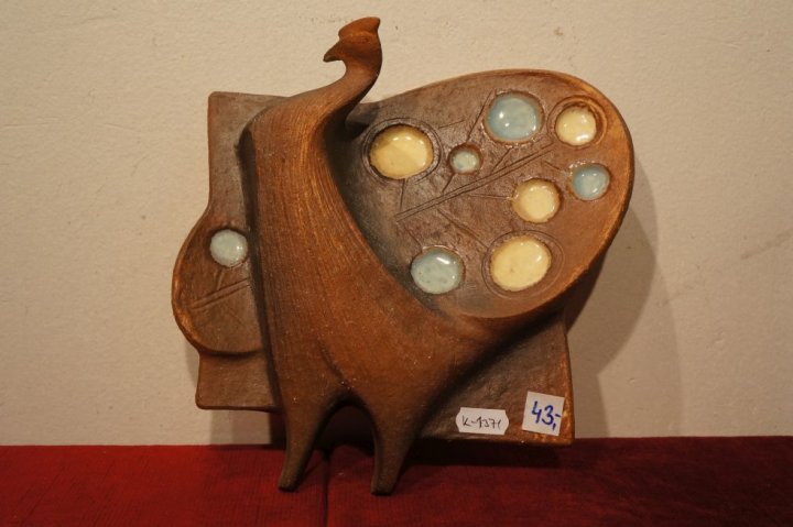 páv