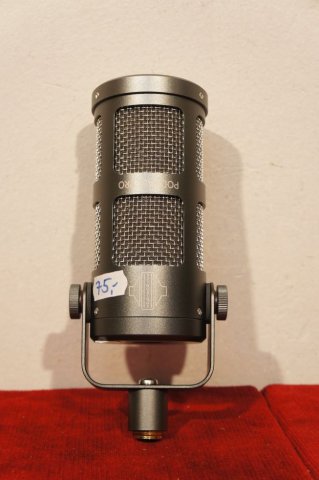 mikrofón